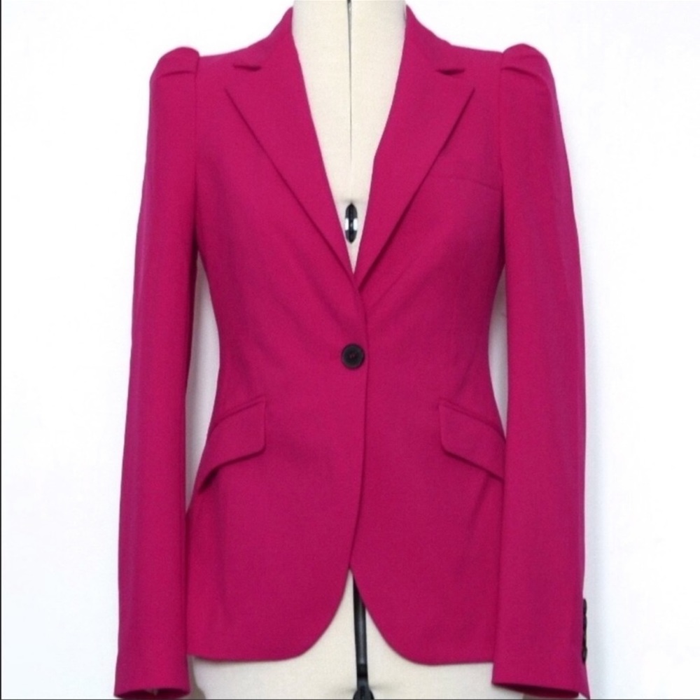 💖💞 Gorgeous Zara Gathered Shoulder Fuchsia Blazer 💖💞